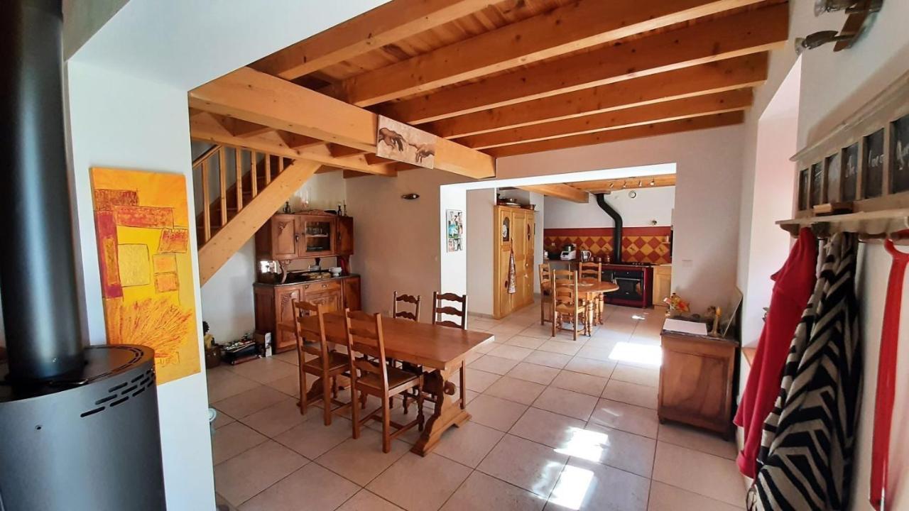 Chez Patou - Chambres D'Hotes Beauzac Esterno foto